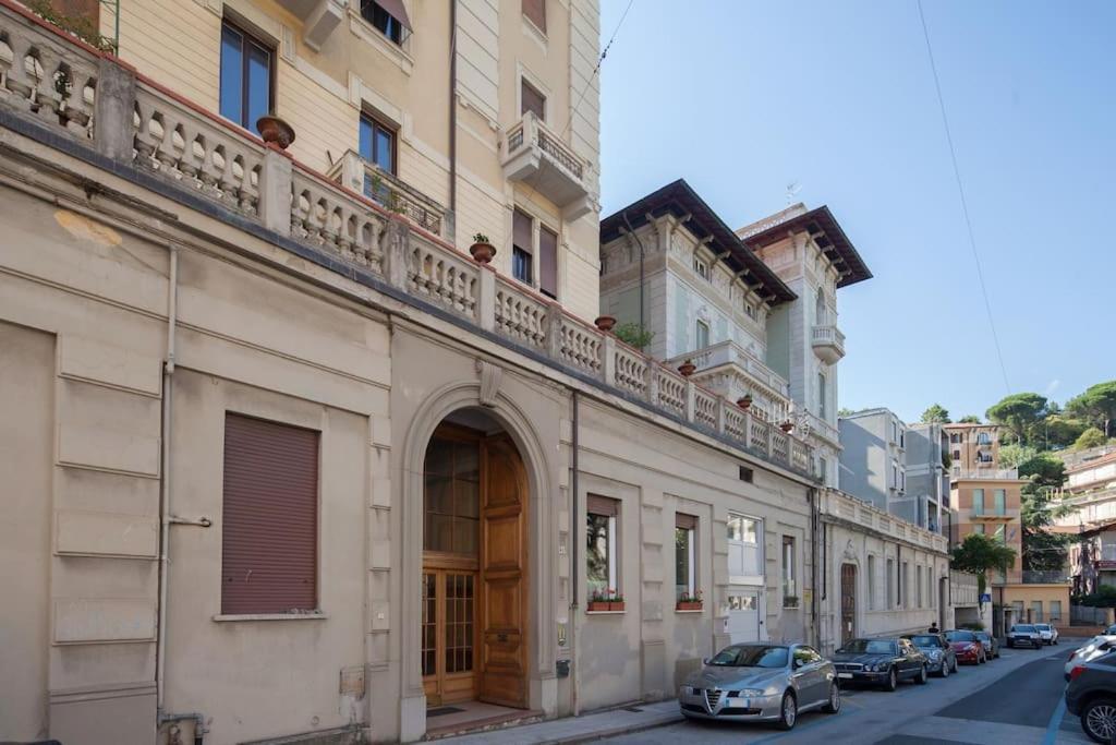 La Casa Del Forziere Verde La Spezia Exteriér fotografie